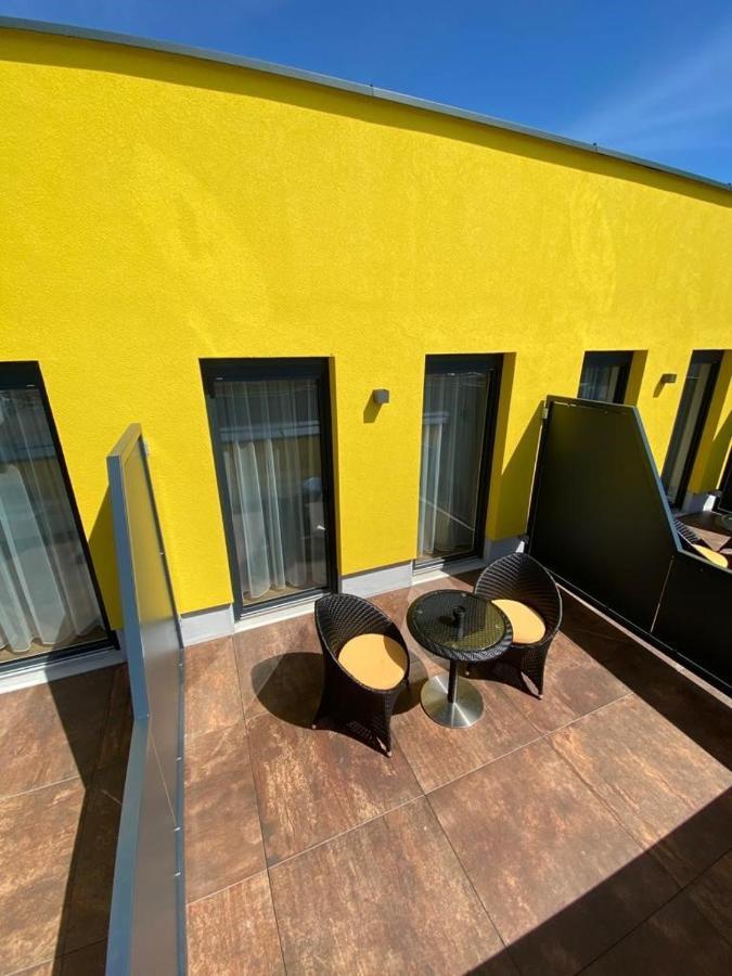 Ringrast Das Erlebnishotel Beim Red Bull Ring Spielberg Bei Knittelfeld Exteriör bild
